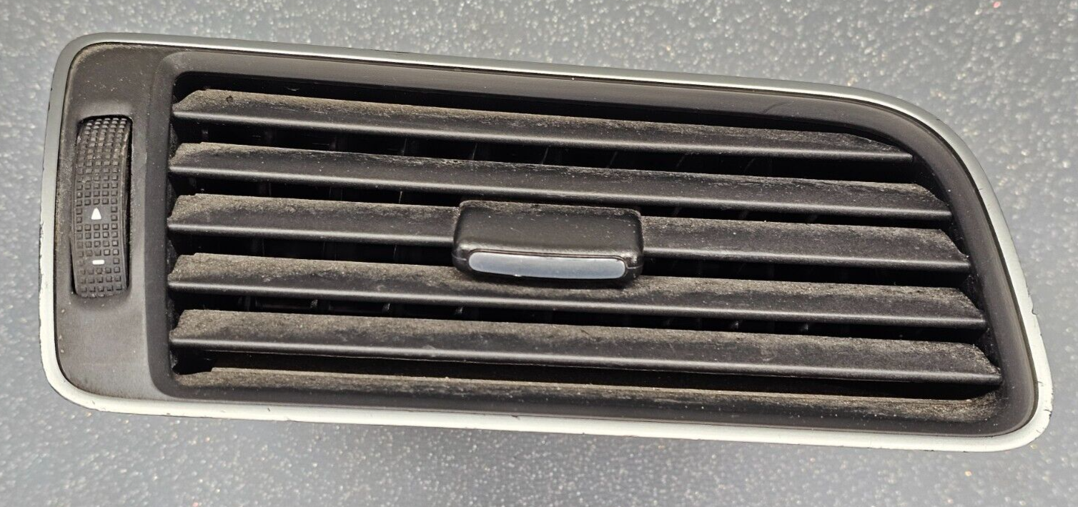🔥16-19 VW PASSAT DASH RIGHT PASSENGER AIR VENT HEATER CONDITIONING BLACK/SILVER