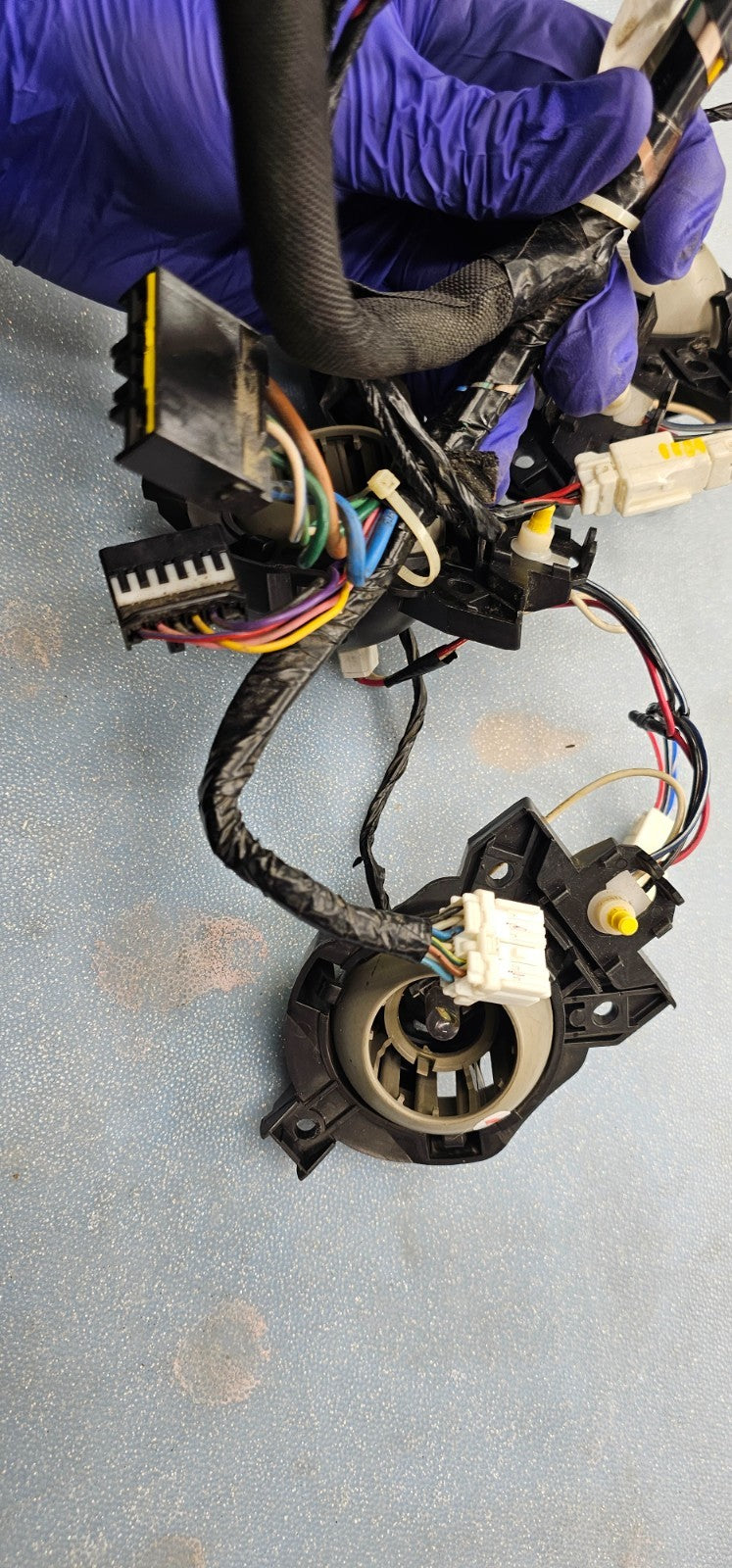 🔥04-07 INFINITI QX56 CENTER CONSOLE WIRE WIRING HARNESS OEM