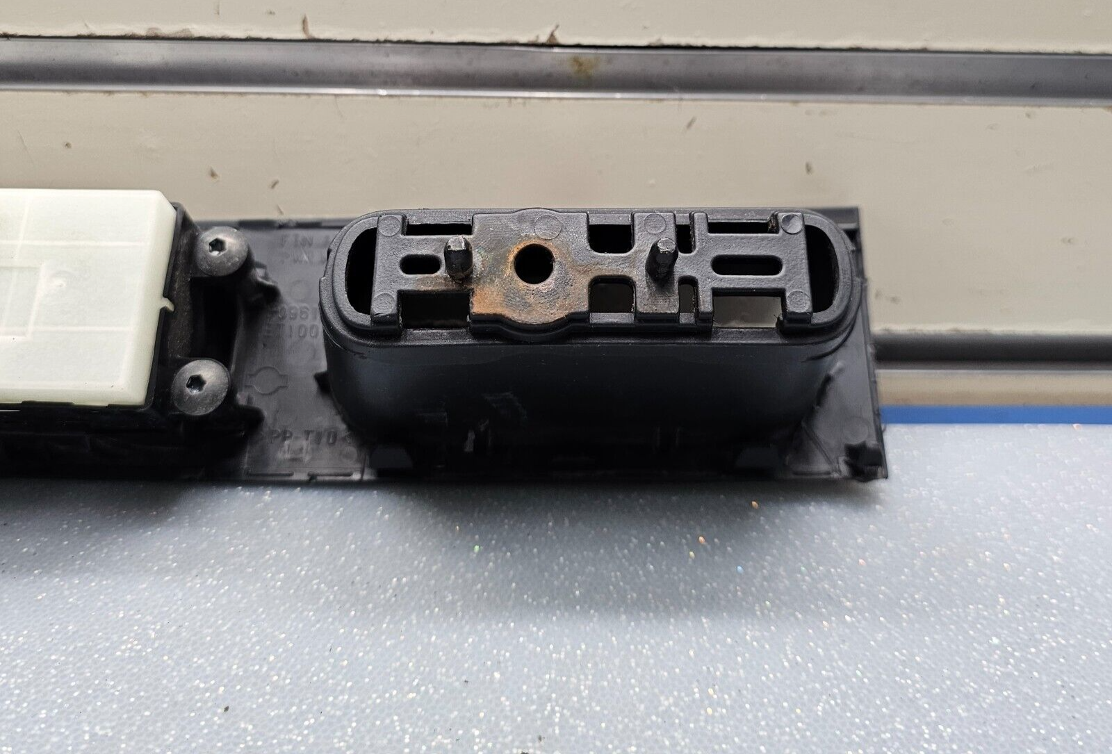 09-12 Nissan Sentra Front Left Driver Master Power Window Switch Assembly Black