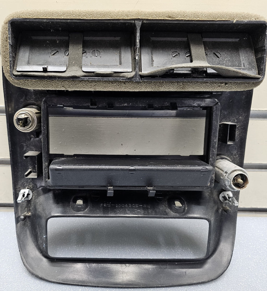 95-10 Ranger EXPLORER Center Dash Radio Stereo Display Bezel Trim Panel BLACK B2