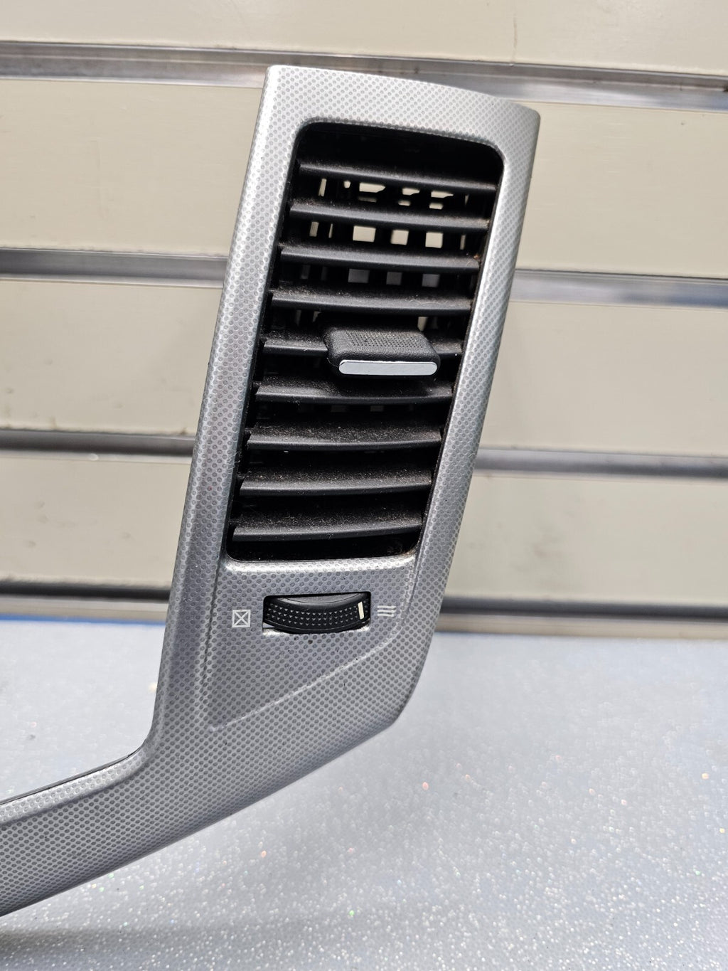 🔥11-15 Chevy Cruze Center Dash Center Radio Surround Bezel Trim Panel Silver