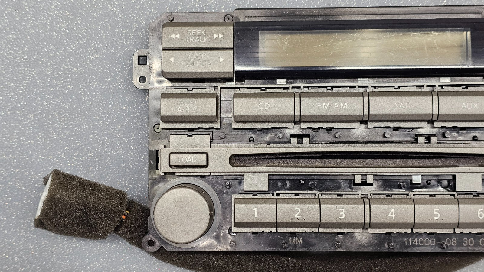 🔥04-07 NISSAN TITAN ARMADA FRONT DASH RADIO DASH PANEL TRIM CLIMATE CONTROL