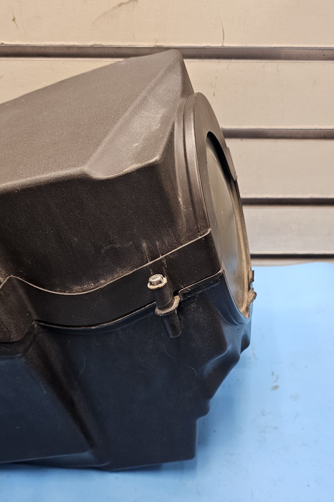 🔥2012-2018 Ford Focus Air Cleaner Box Assembly 2.0L