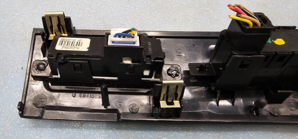 🔥06-24 EXPRESS SAVANA LACROSSE SIERRA TRIP HAZARD TCS FUEL CONTROL SWITCH BLACK