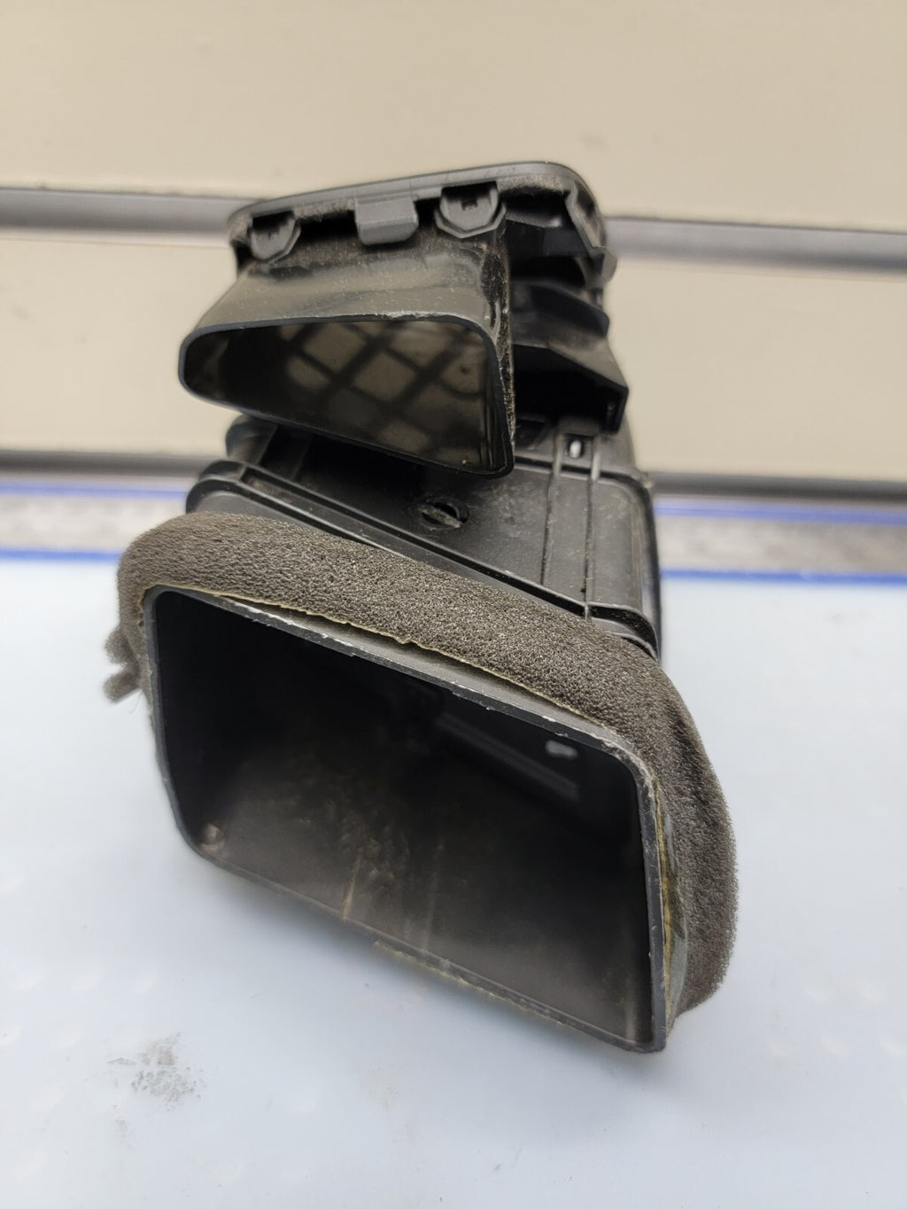 🔥2011-2013 Kia Sorento Dash Left Driver A/C Heater Air Vent Duct Grille OEM