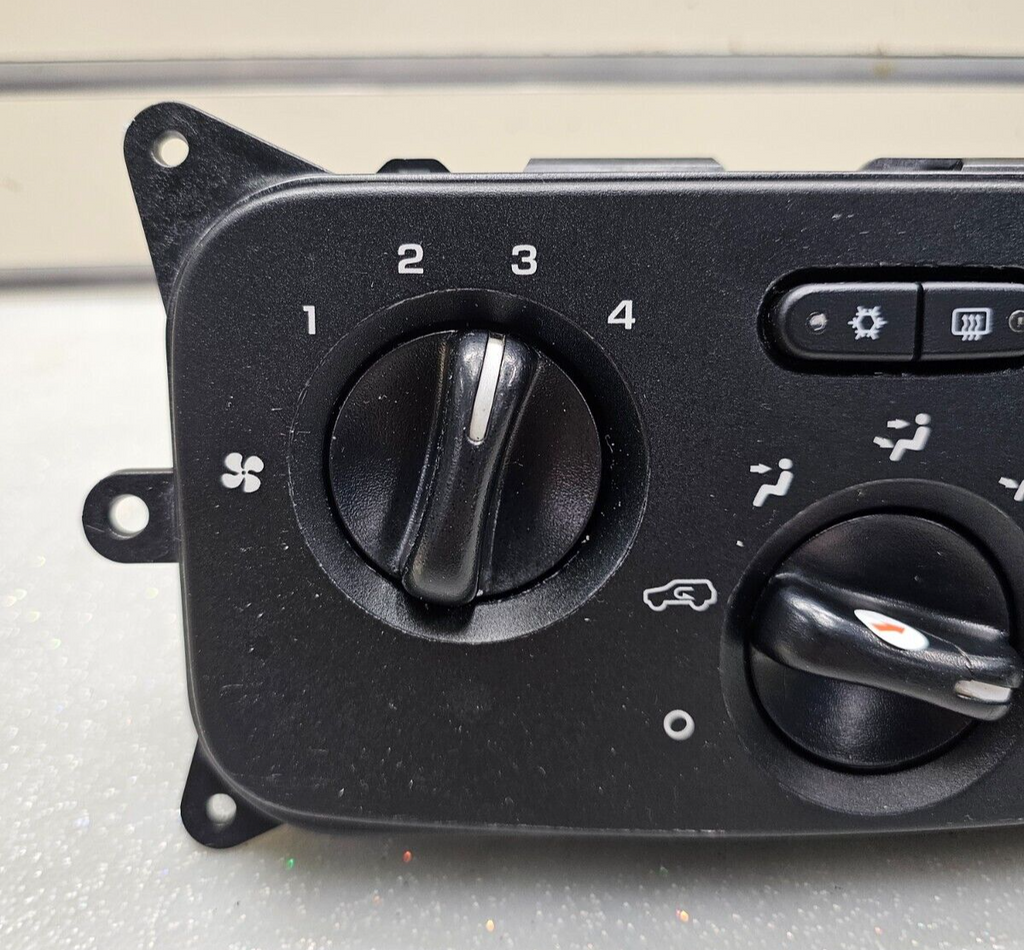 🔥02-03 Jeep Liberty Dash CLIMATE CONTROL UNIT Temperature Heat Rear Defrost OEM