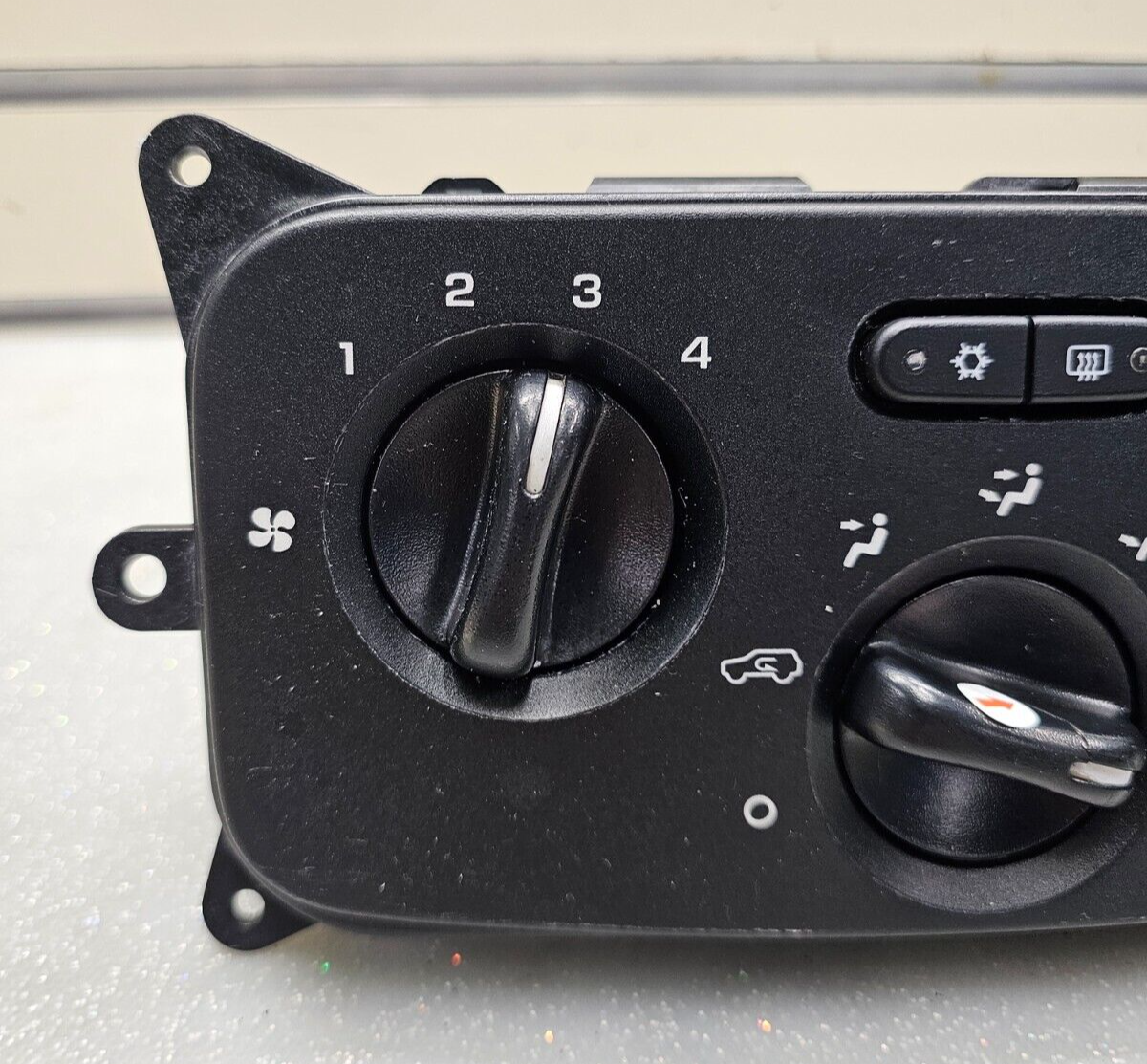 🔥02-03 Jeep Liberty Dash CLIMATE CONTROL UNIT Temperature Heat Rear Defrost OEM