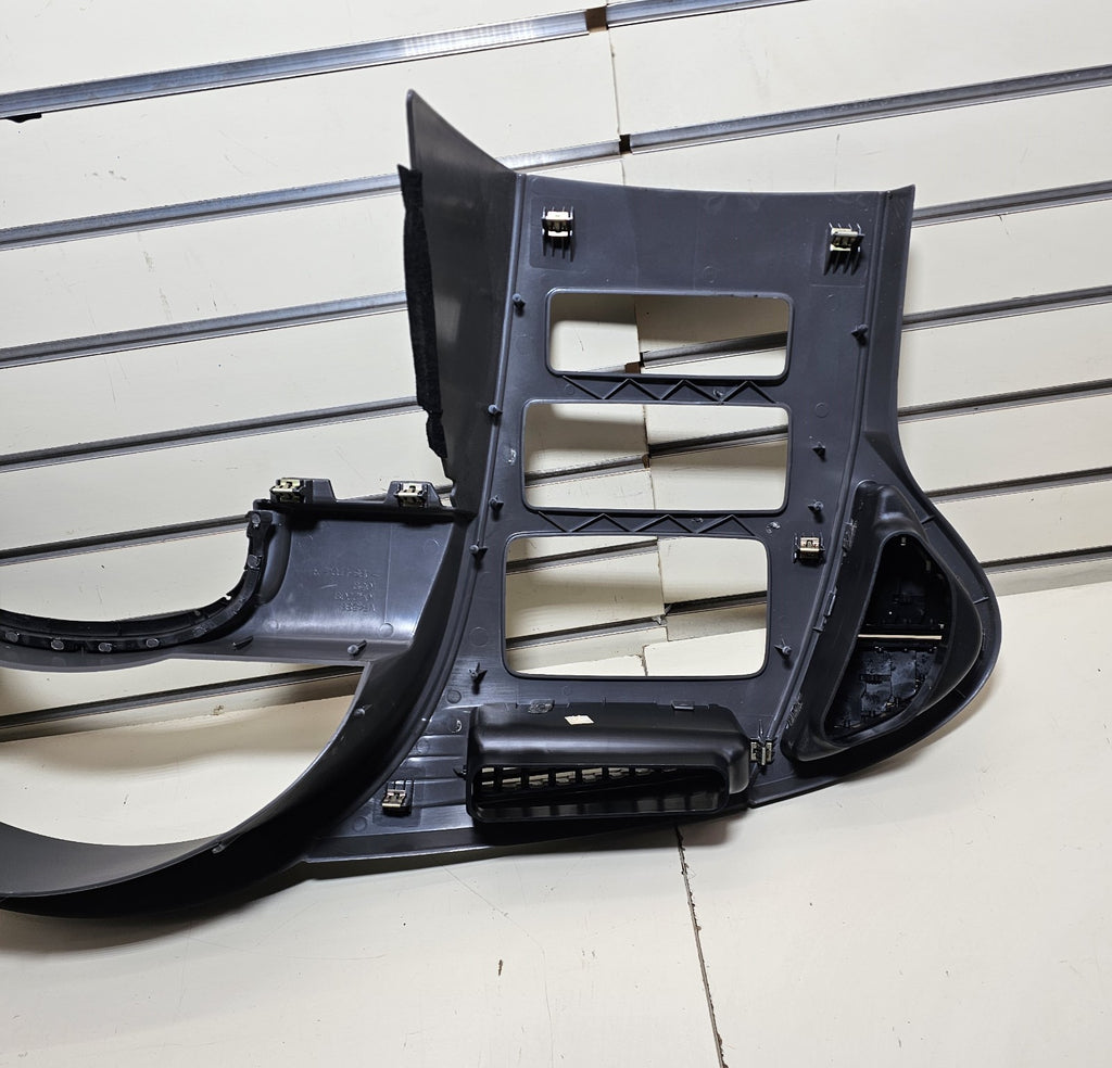🔥05-07 Rendezvous Center Dash Instrument Cluster Speedometer Radio Bezel Black