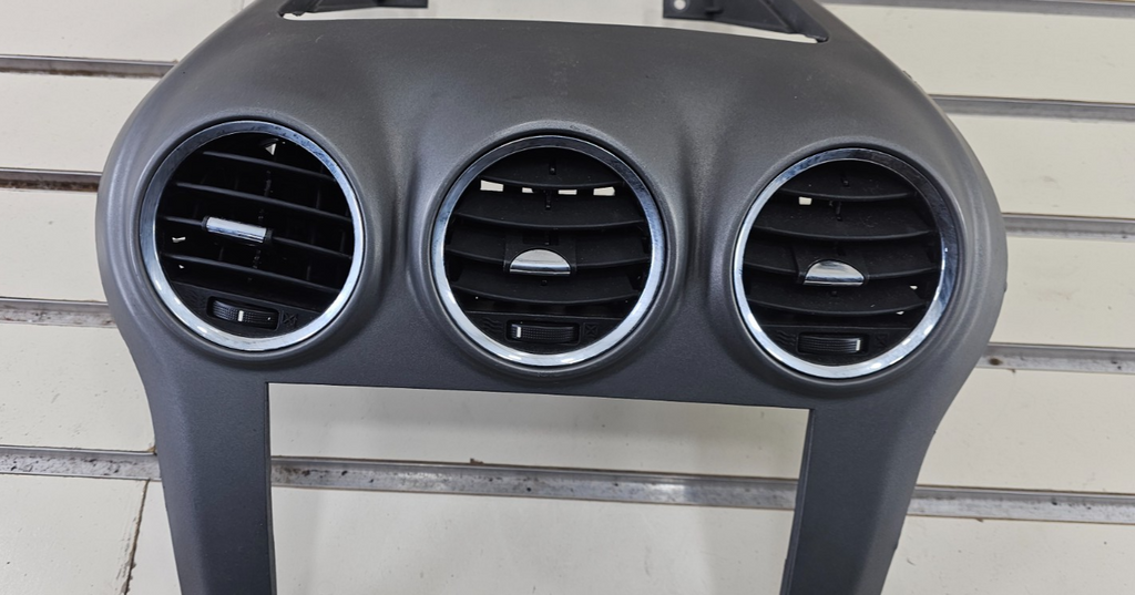 🔥08-10 Saturn Vue Center Dash Radio Stereo Bezel Trim With Vents OEM Gray B31