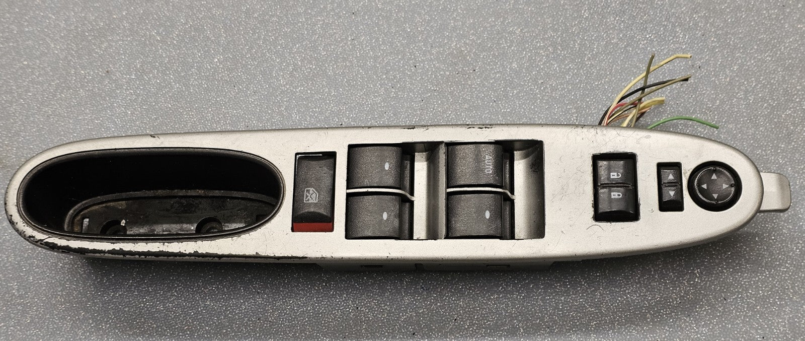 🔥05-10 Cobalt G5 Left Driver Master Power Window Switch Control Assembly SILVER