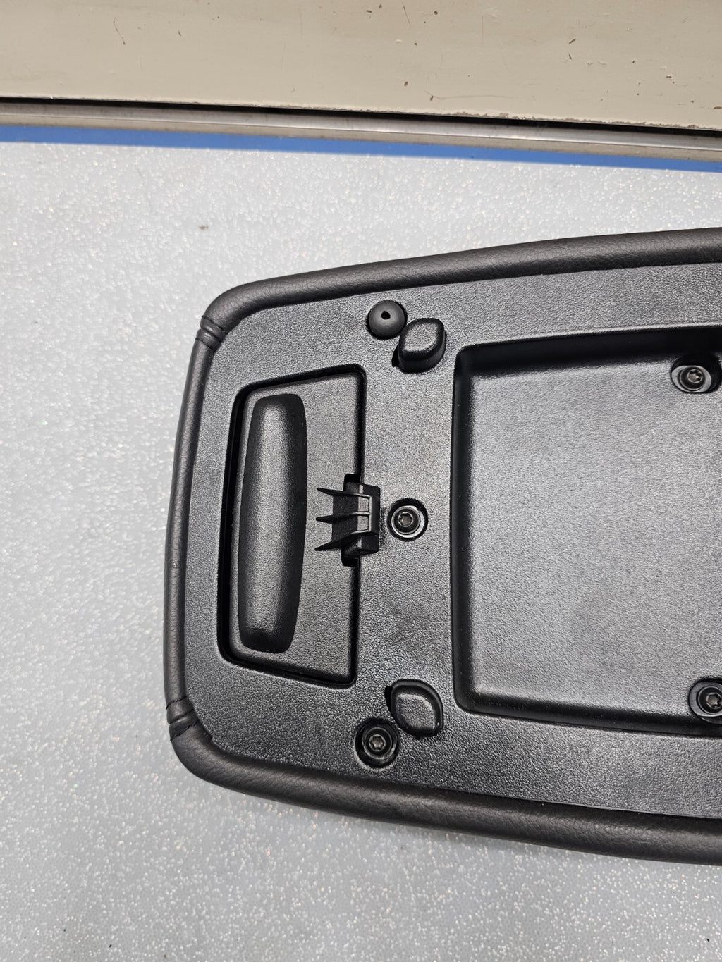 🔥2012-2014 Ford Focus  Console Armrest Lid Cover Leather Center SHORT Black OEM