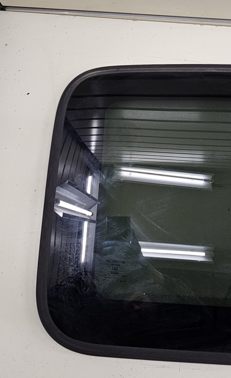 05-10 Honda Odyssey Sun Roof Sunroof Window Glass OEM