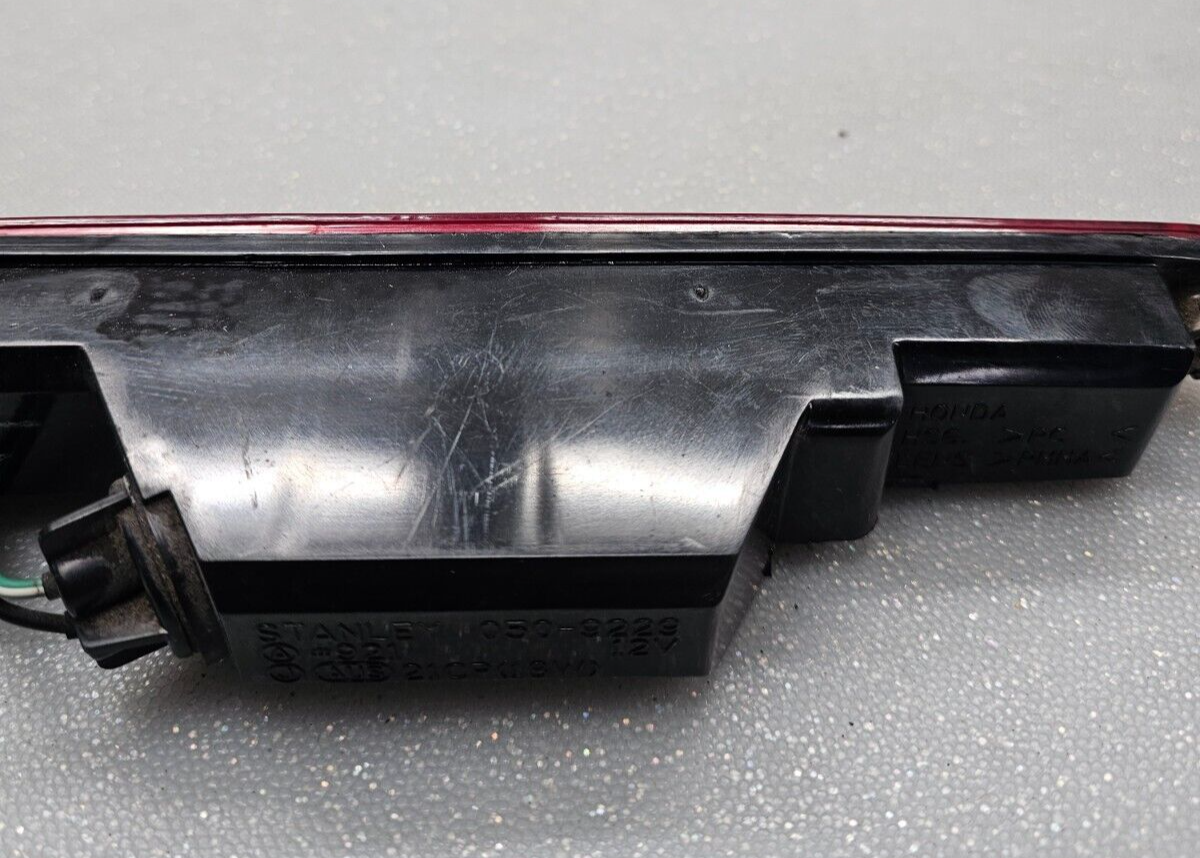 🔥2005-2007 Honda Odyssey Spoiler Third Brake Light Tail Light Assembly OEM