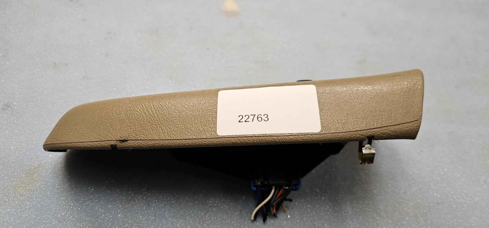 🔥99-02 Silverado SIERRA Front RIGHT Passenger Power Window Switch Lock TAN