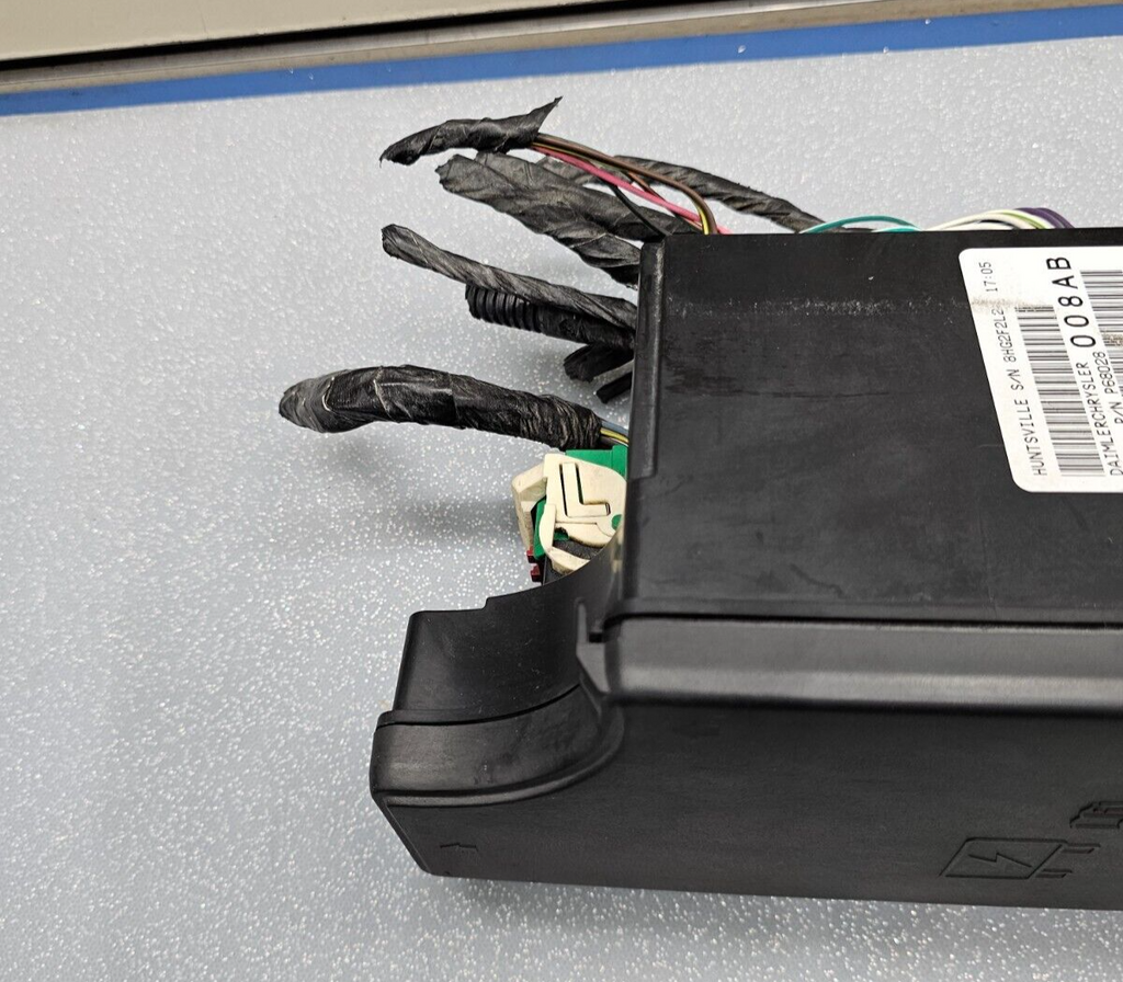 🔥08-09 Dodge Avenger Chrysler Sebring OEM TIPM Fuse Box 68028008