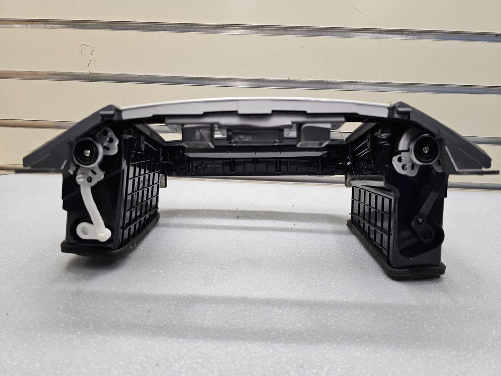 🔥10-12 Hyundai Santa Fe Dash Radio Surround Bezel Climate Trim Panel Black B53