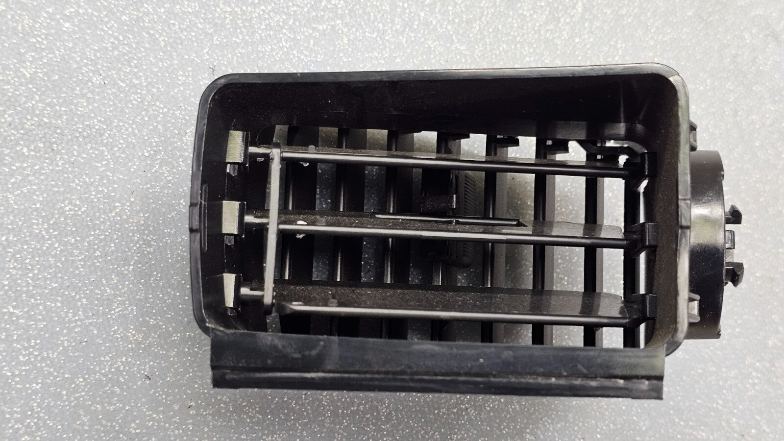 🔥04-09 Toyota Prius Dash Left Driver A/C Air Vent Heater Conditioning Black