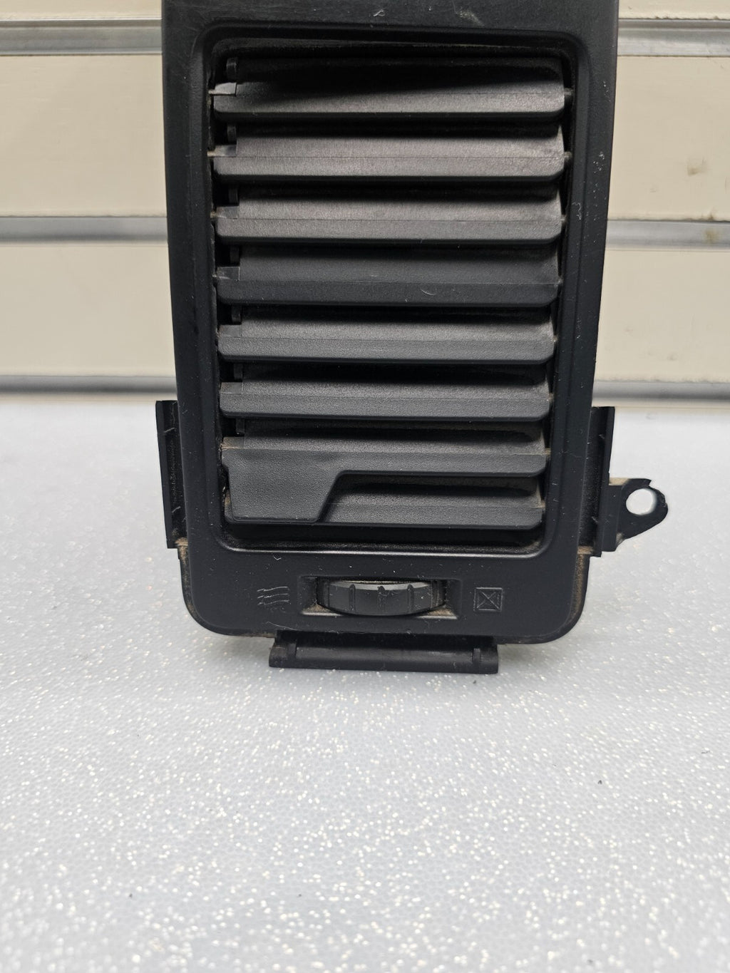 05-15 TITAN ARMADA QX56 DASH PASSENGER AIR VENT HEATER FILTER CONDITIONER BLACK