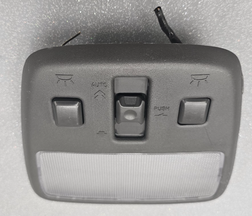 00-02 Lincoln LS Front Inner Overhead Console Reading Dome Map Light Lamp BLACK