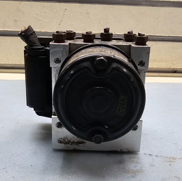 🔥2000-2006 Hyundai Santa Fe ABS Anti Lock Brake Pump with Module OEM