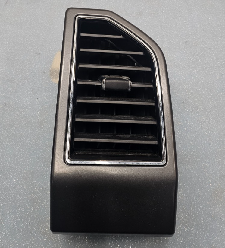 15-20 Ford F150 Left Driver Dash Outer AC A/C HVAC Air Vent Heater Panel Silver