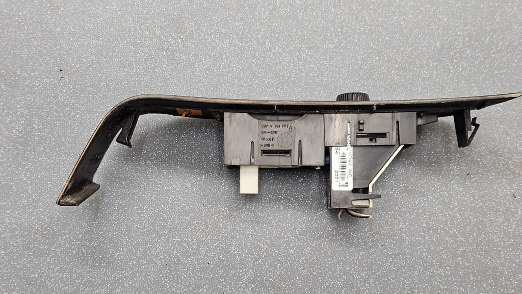 🔥01-03 Oldsmobile Aurora  Front Right Passenger Power Window Switch Assembly