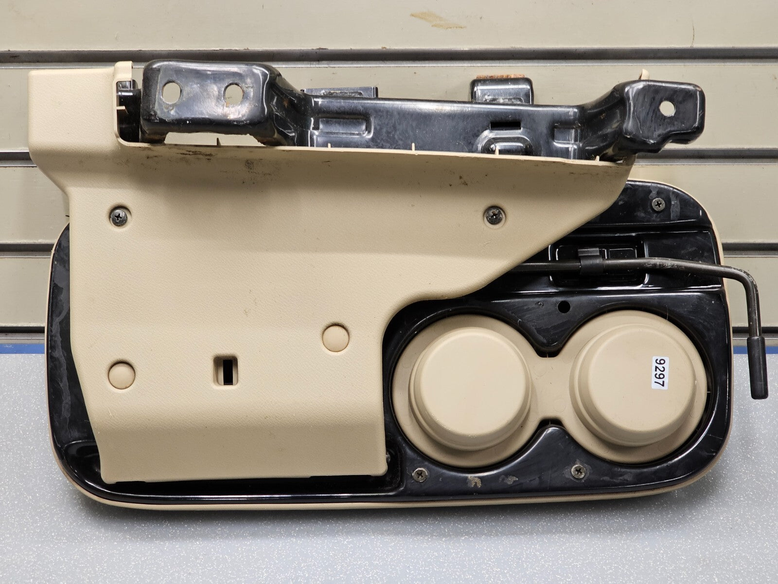 02-06 Honda CRV Center Table Console Folding Tray Cup Drink Holder Assembly Tan