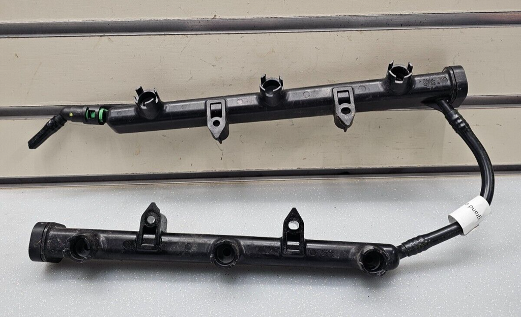 🔥11-16 DODGE GRAND CARAVAN 3.6 Gas Inlet Intake Fuel Injector Injection Rail