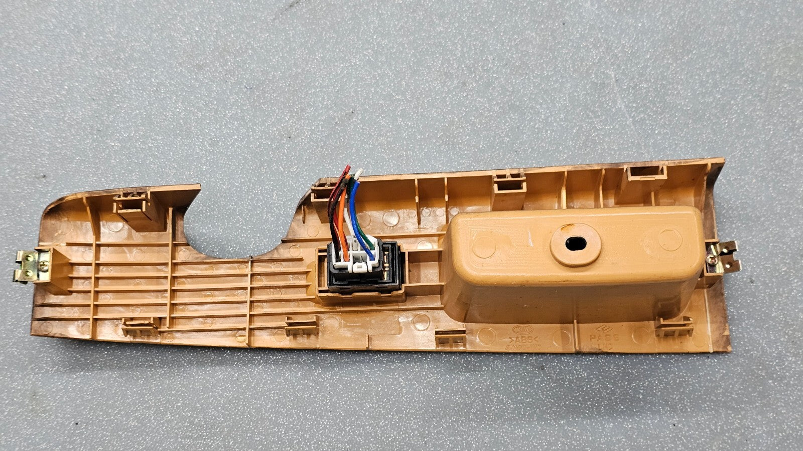 🔥03-06 Sorento Front Right Passenger Power Door Window Switch Lock Bezel Wood