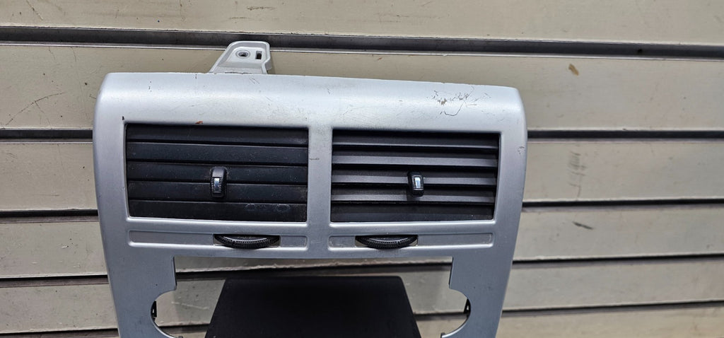 🔥07-09 Dodge CALIBER Dash Radio Center BEZEL Climate Dash Trim Vents Silver B15