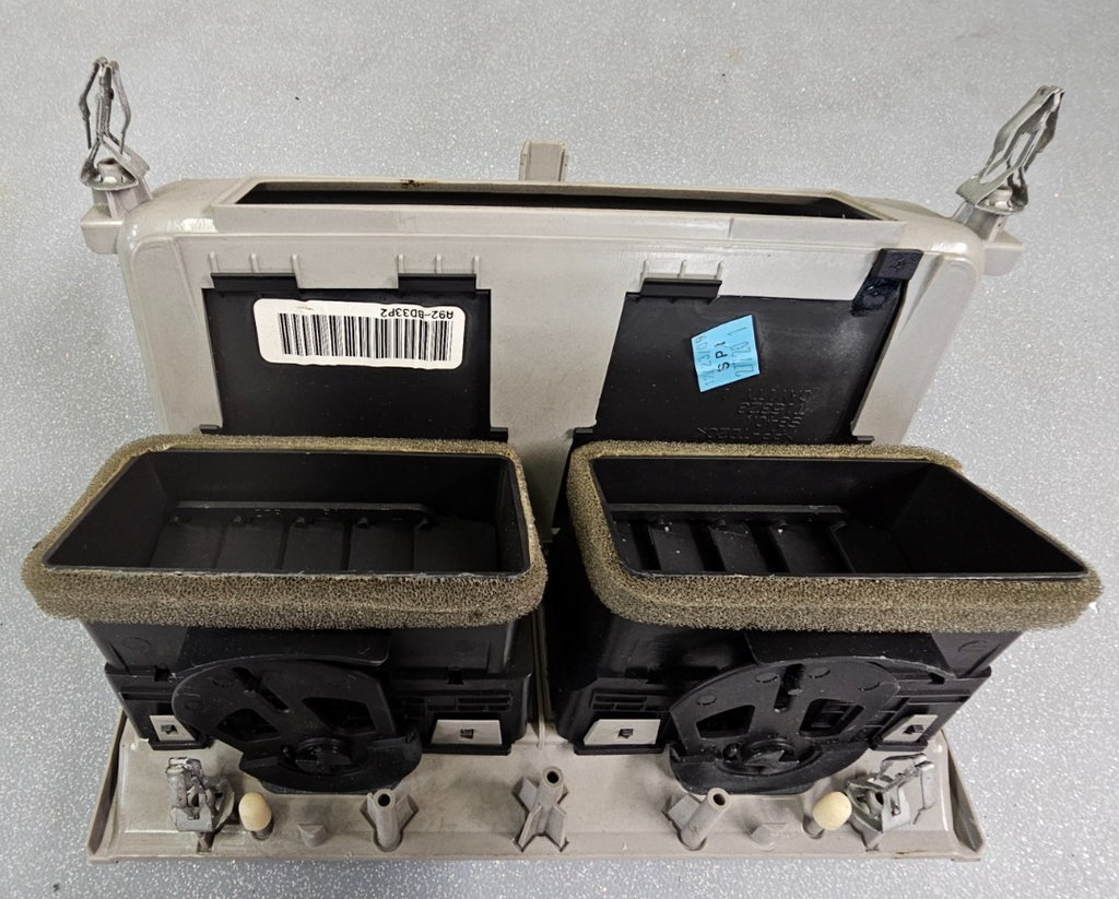🔥08-12 FORD ESCAPE DASH CENTER Air Vents Bezel Heater Conditioning Silver/Black