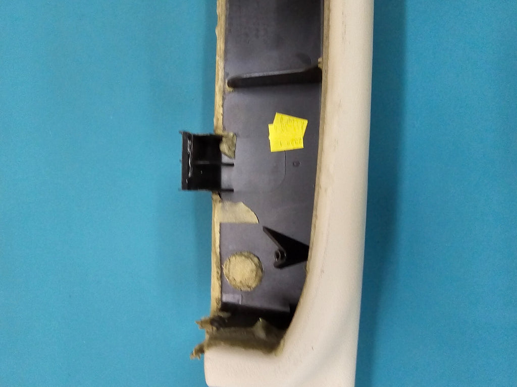 🔥99-06 Silverado SIERRA TAHOE Door Panel ARMREST Rear LEFT Handle LIGHT TAN H3