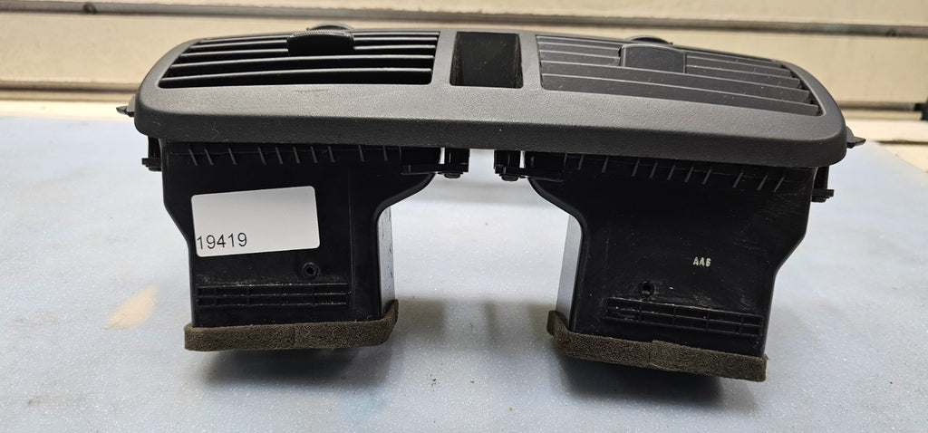 🔥02-05 Kia Sedona Climate Control AM FM Radio Stereo Display Audio Bezel Black