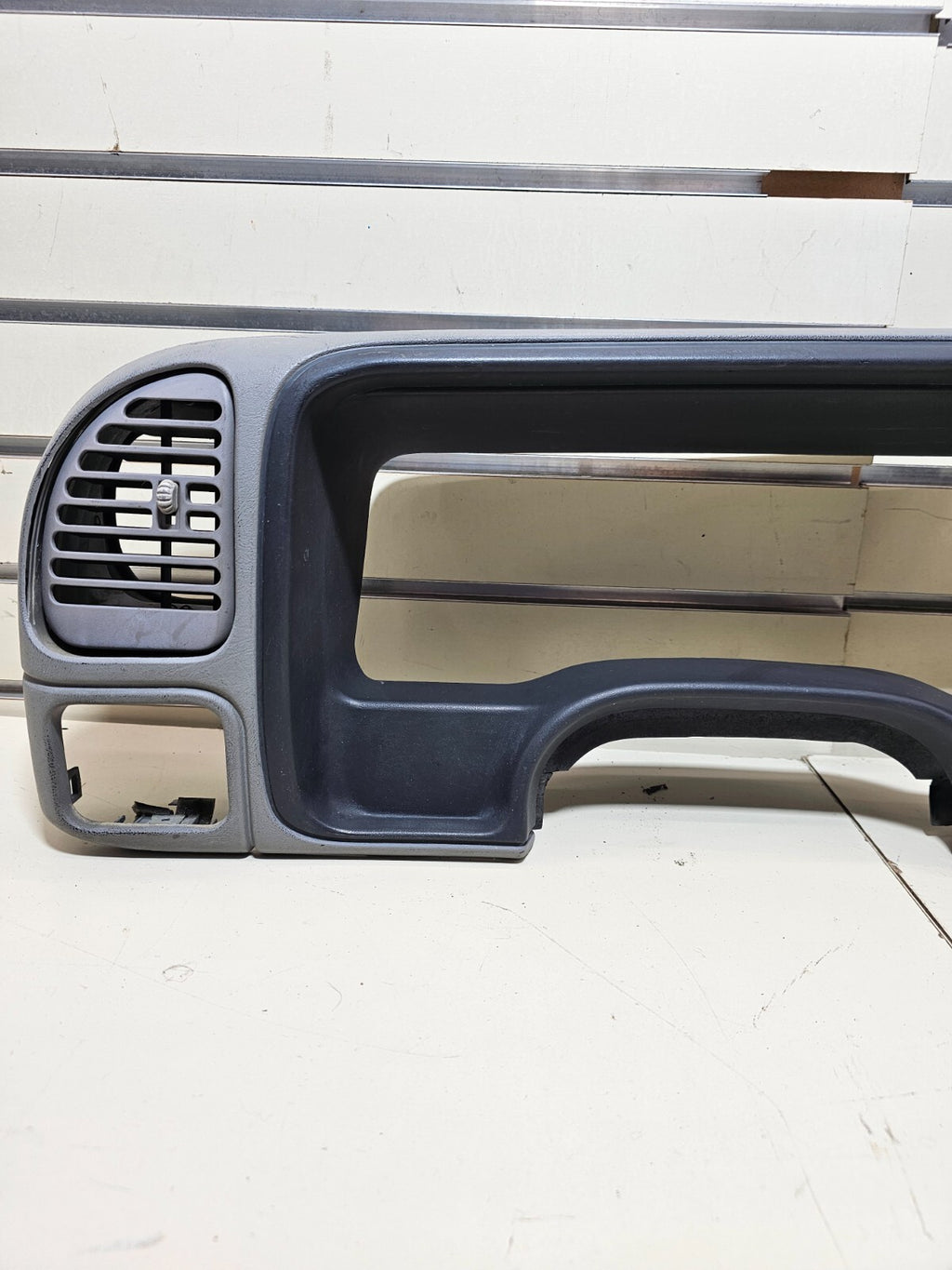 🔥95-99 CHEVY GMC TRUCK CK Instrument Cluster Speedometer Dash Bezel Gray OEM C3