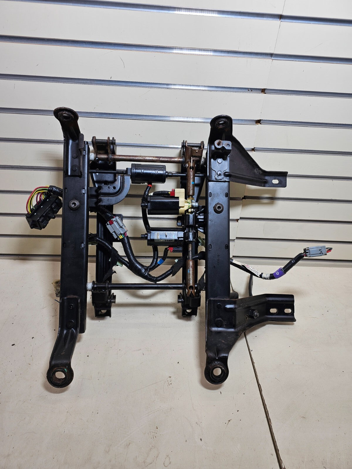 🔥02-05 DODGE RAM 1500 2500 PASSENGER POWER 8 WAY SEAT TRACK MOTOR ASSEMBLY OEM
