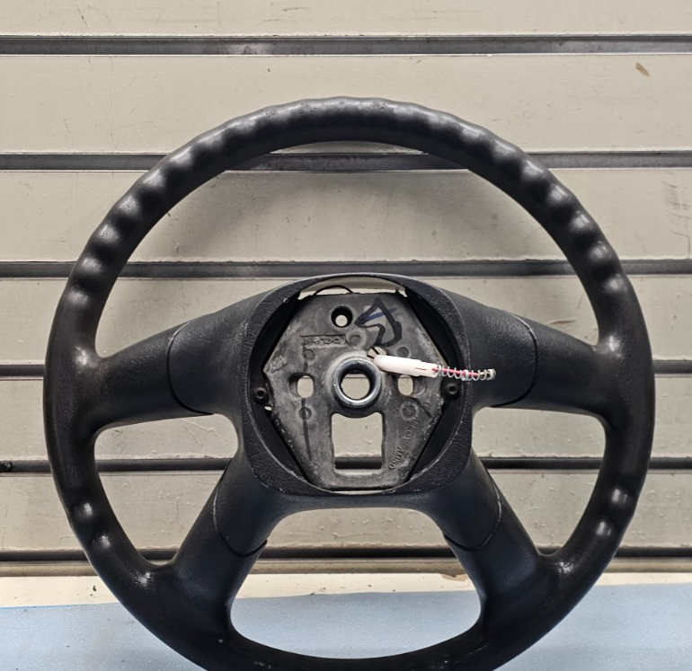 🔥03-06 SILVERADO SIERRA YUKON TAHOE SUBURBAN STEERING WHEEL LEATHER BLACK