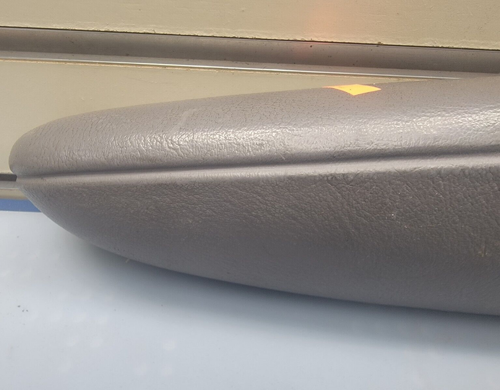 🔥01-07 Dodge Grand Caravan Town &Country Front Right Seat Arm Rest Plastic GRAY