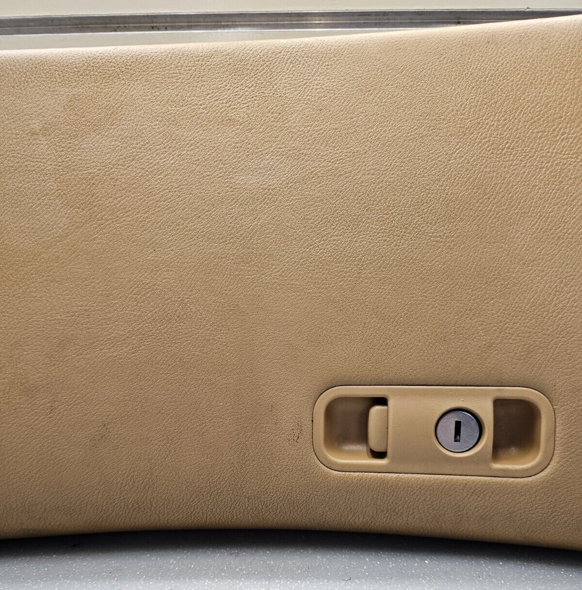 🔥2004-2008 ACURA TL DASH GLOVE BOX STORAGE COMPARTMENT ASSEMBLY LID OEM TAN