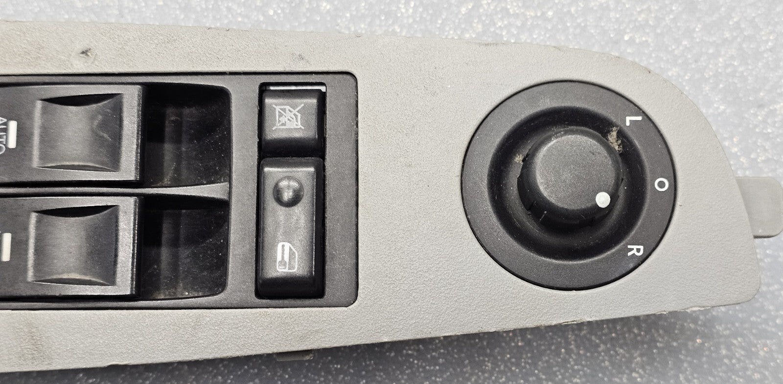 🔥07-14 Chrysler 200 patriot Dakota Left Driver Master Window Switch Grey
