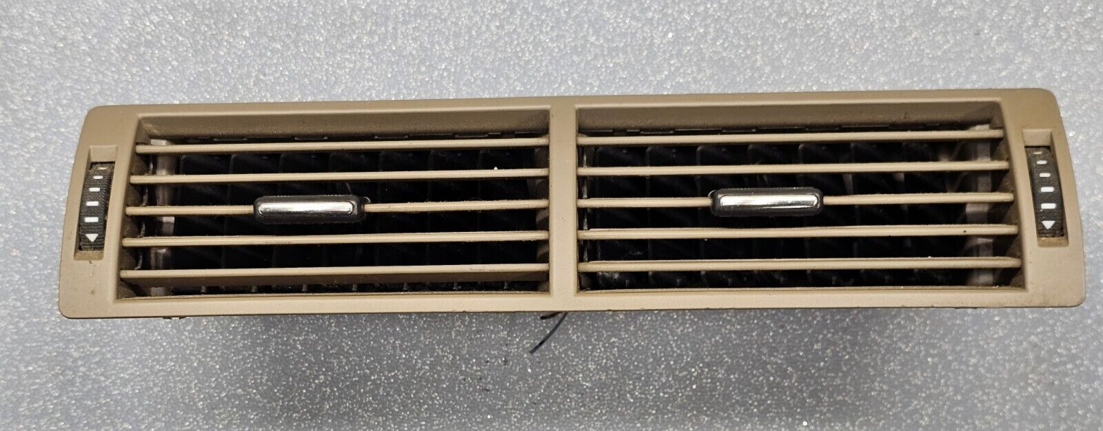 🔥04-08 AUDI B7 A4 S4 RS4CENTER DASH PANEL A/C HEATER AIR VENT CONDITIONING TAN