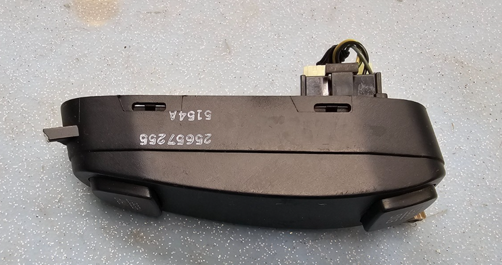 🔥00-05 LESABRE INSTRUMENT CLUSTER SPEEDOMETER TRIP RESET ENG MET SWITCH BLACK