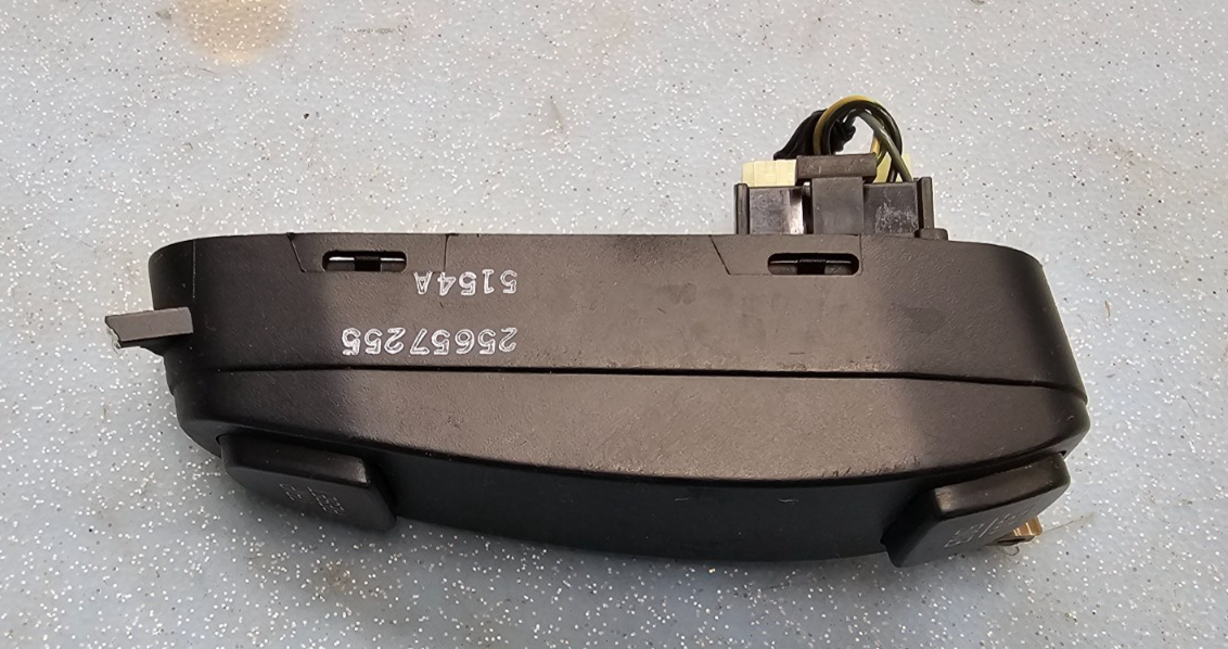 🔥00-05 LESABRE INSTRUMENT CLUSTER SPEEDOMETER TRIP RESET ENG MET SWITCH BLACK