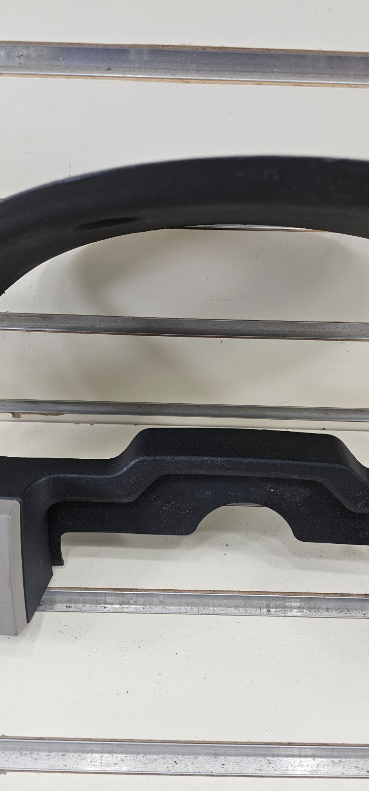 🔥08-11 Ford Focus Instrument Cluster Dash Bezel Speedometer Trim Gray/Black OEM