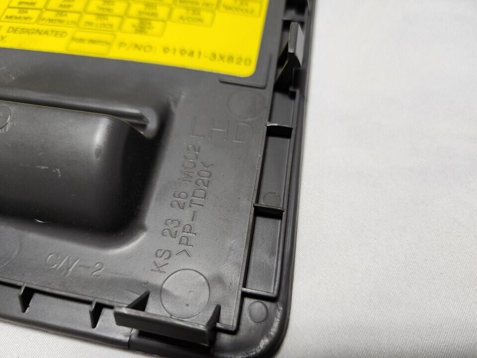🔥11-16 Hyundai Elantra Hatchback Dash Fuse Panel Cover Gray OEM
