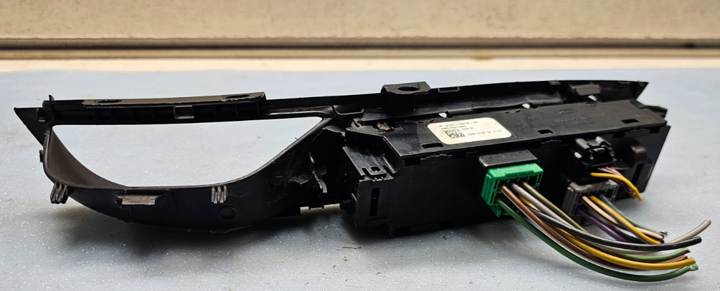 12-18 Focus Escape Front Left Driver Master Power Window Switch Regulator Black