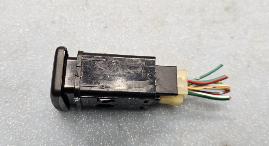 🔥1999–2004 Honda Odyssey Emergency Hazard Light Switch black OEM