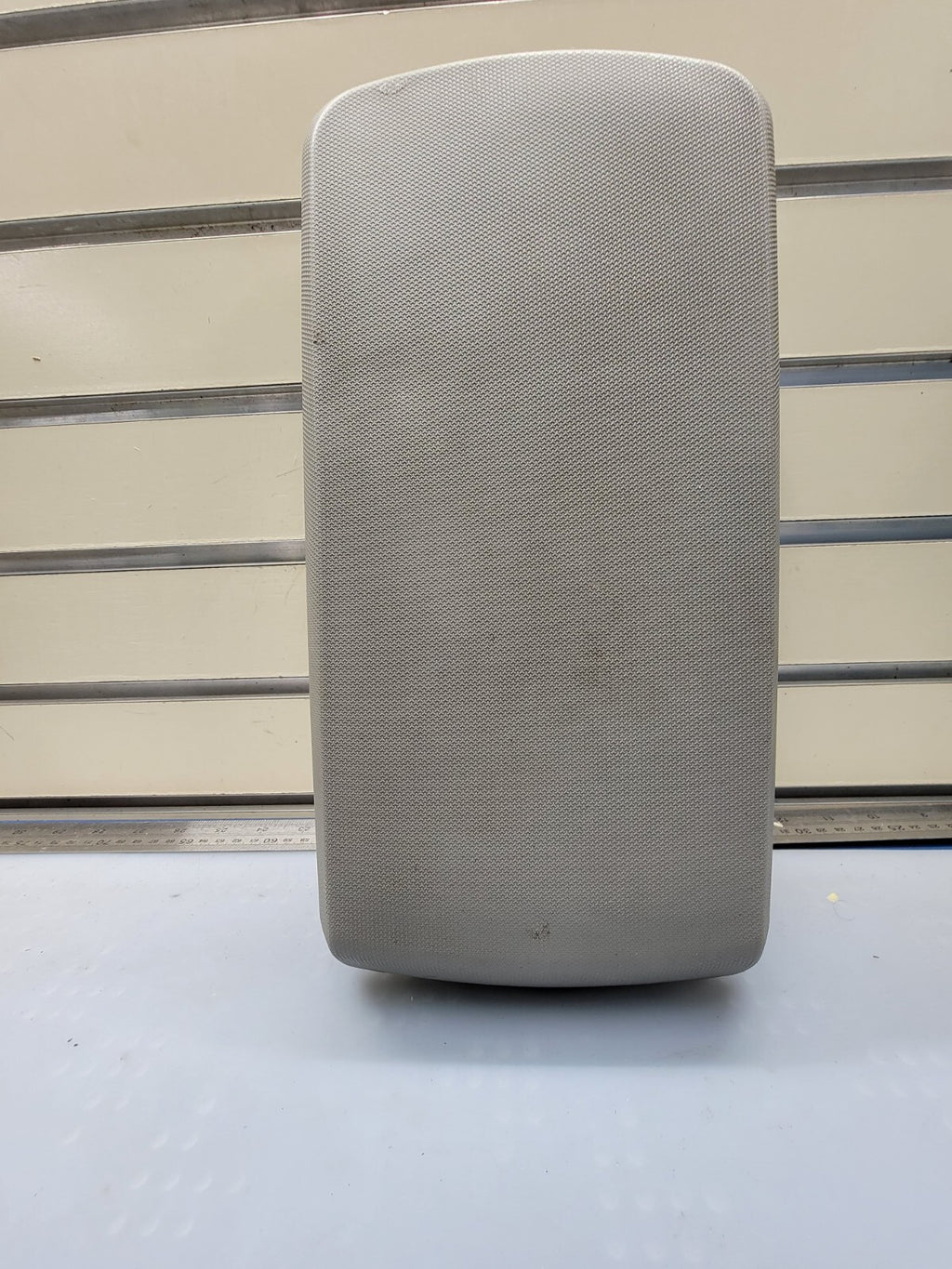 🔥08 - 10 DODGE AVENGER/CHRYSLER SEBRING CENTER CONSOLE & ARM RESTER LID GRAY