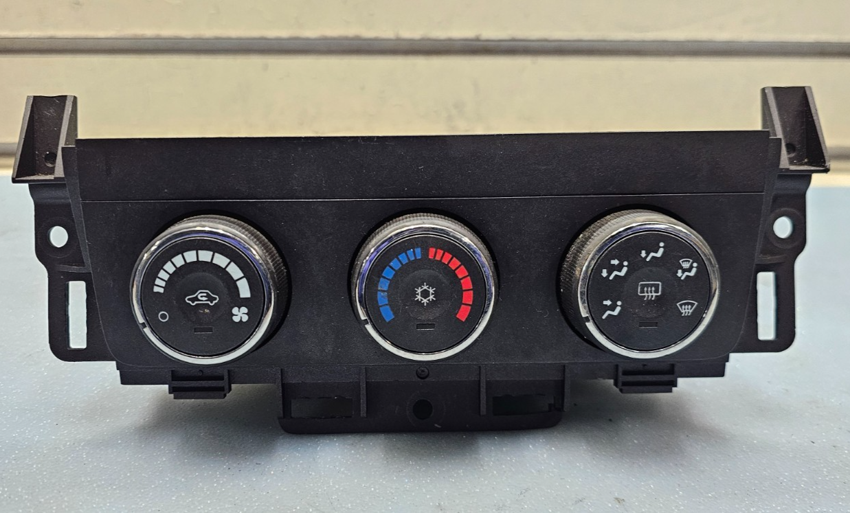 🔥2006 LUCERNE Temperature Dash AC A/C Climate Control Heater Temperature HVAC