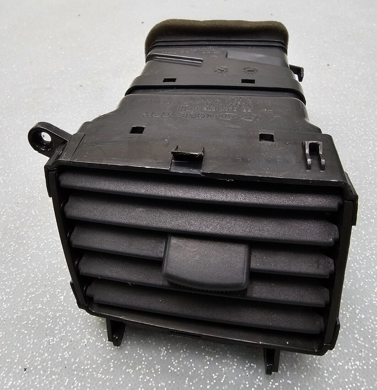 05-10 KIA SPORTAGE CENTER DASH AIR VENT HEATER HVAC FILTER CONDITIONING CLIMATE