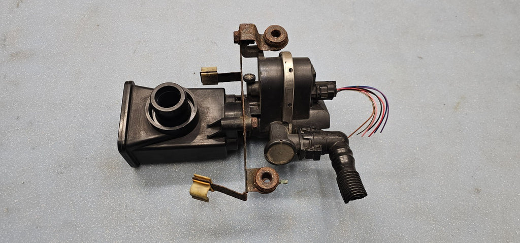 🔥2006-2009 Toyota Prius Gas Fuel Vapor Charcoal Canister Valve OEM